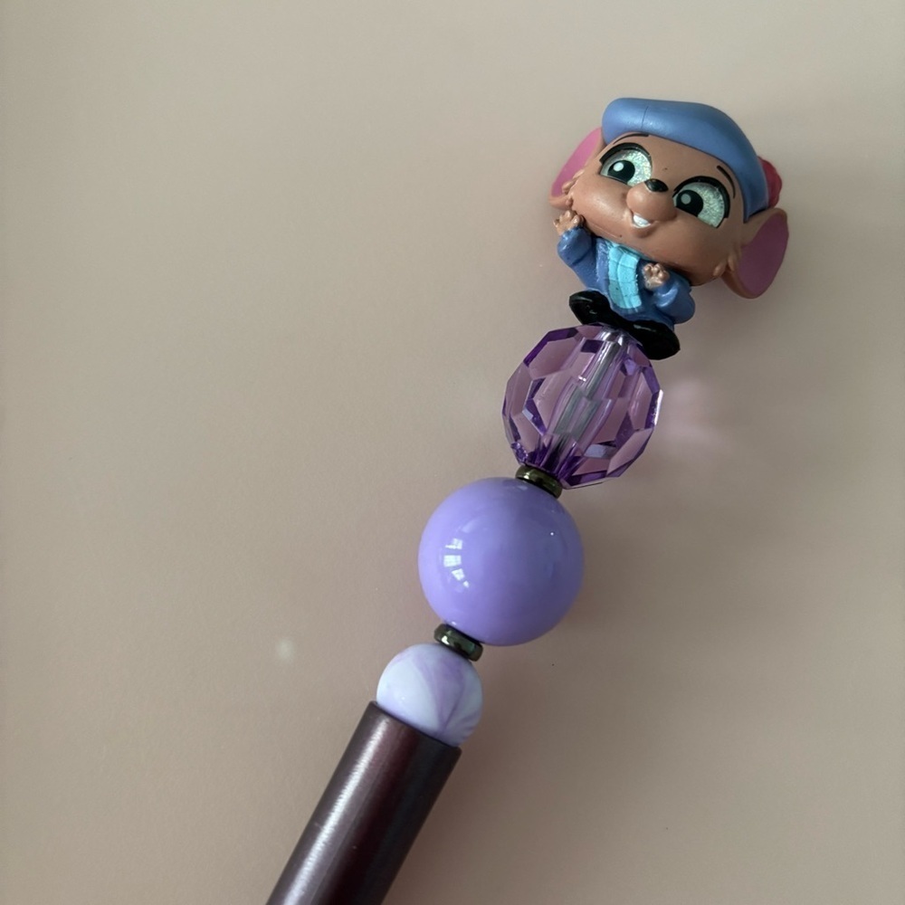 Disney Doorables: The Great Mouse Detective: Olivia handmade beaded pen